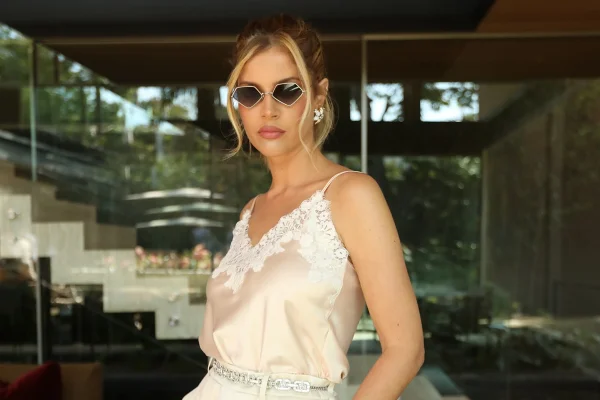Lala Rudge abre as portas de sua casa para receber influenciadores