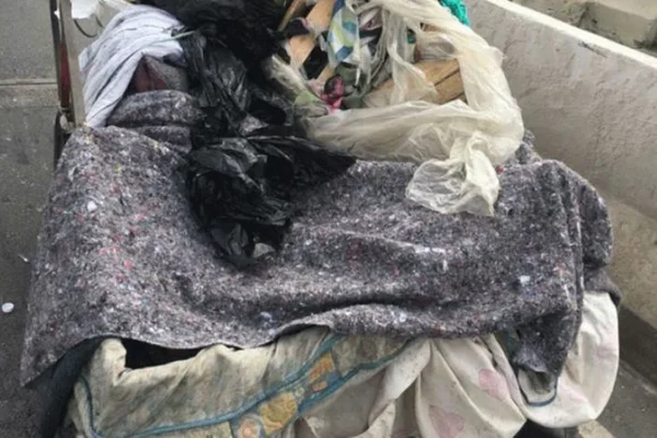 Cracolândia: PM é encontrado morto, nu e amarrado dentro de carroça