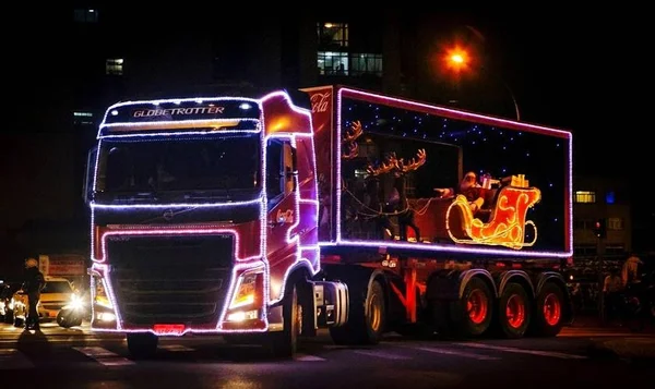 Caravana da Coca-Cola vai passar por Águas Claras neste domingo