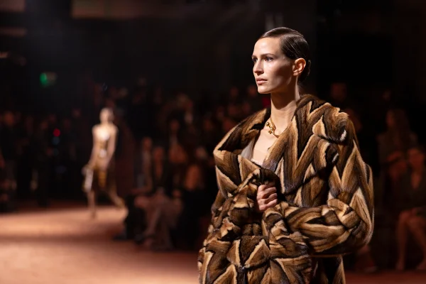fendi desfile outono inverno 2025 milão fashion week - metrópoles