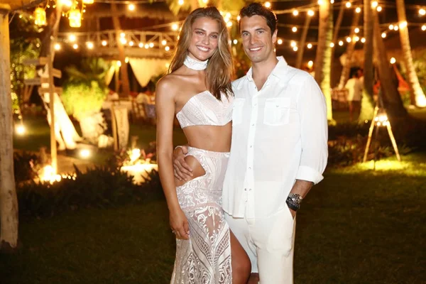 Famosos começaram 2018 em grande estilo nas areias de Jericoacoara
