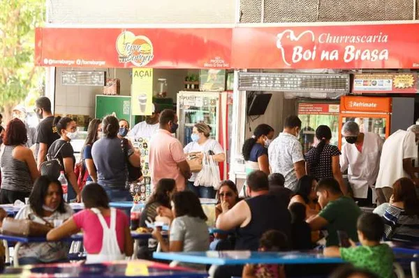 A pandemia acabou? Confira em imagens por que especialistas temem 2ª onda