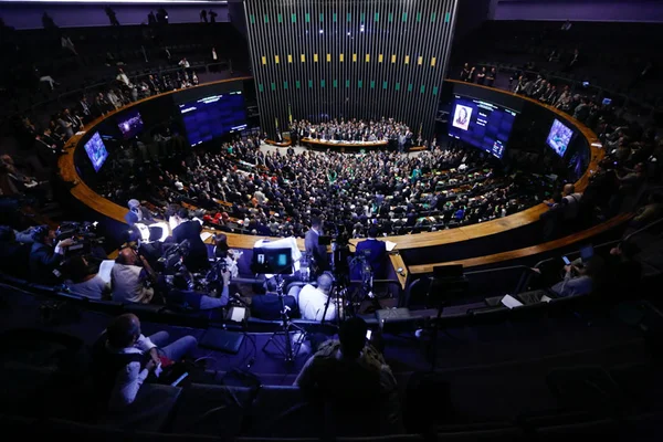 Colégio de líderes antecipa eleições na Câmara para terça (12/7)