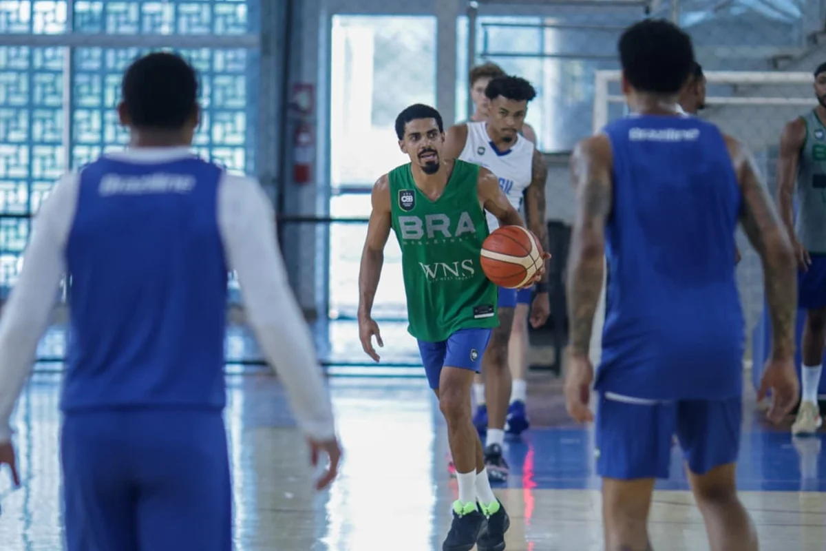Seleção Brasileira de Basquete treinando em Brasília Seleção Brasileira de Basquete treinando em Brasília