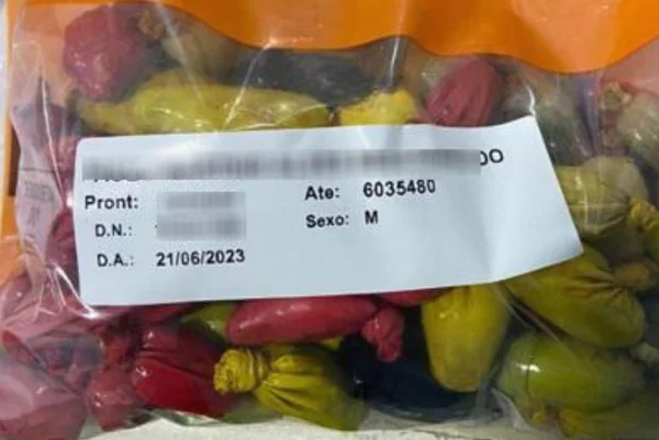 Grupo simulava assaltos para ingressar com drogas e celulares na cadeia