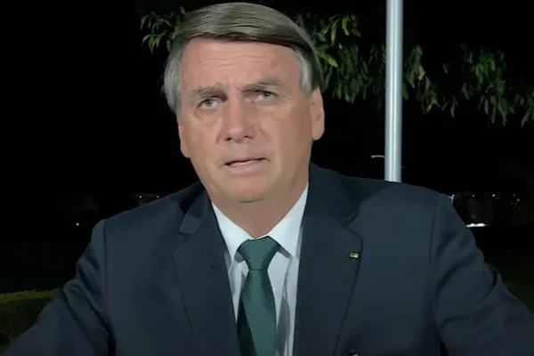 jair bolsonaro cercadinho