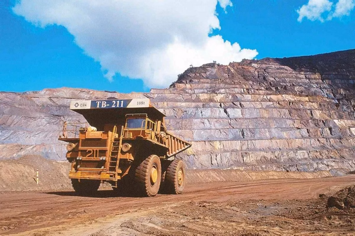 Pesquisa mostra realidade de quem vive em municípios mineradores 1 Imagem da Mina de Casa de Pedra, da CSN Mineração, em Congonhas (MG)