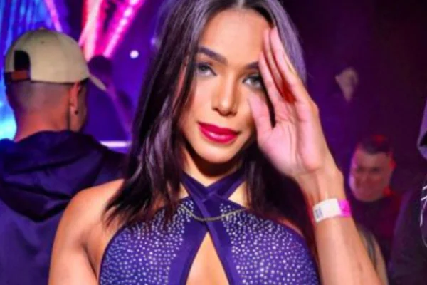 Manuella Ribeiro, influenciadora agredida por divulgar o "jogo do Tigrinho"