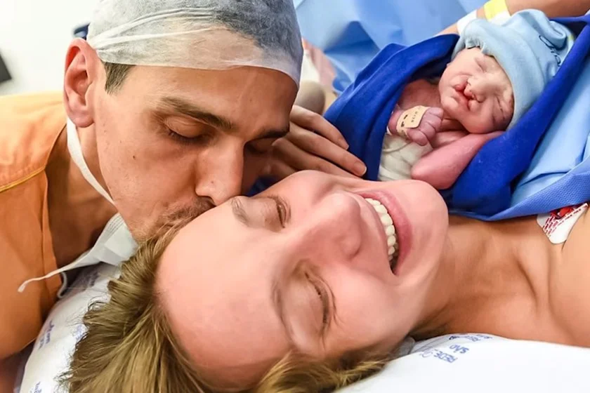 Mãe de primeira viagem, Isabel disse que o pequeno não dá trabalho Mãe de primeira viagem, Isabel disse que o pequeno não dá trabalho