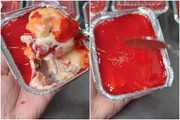 Morango do amor no pote
