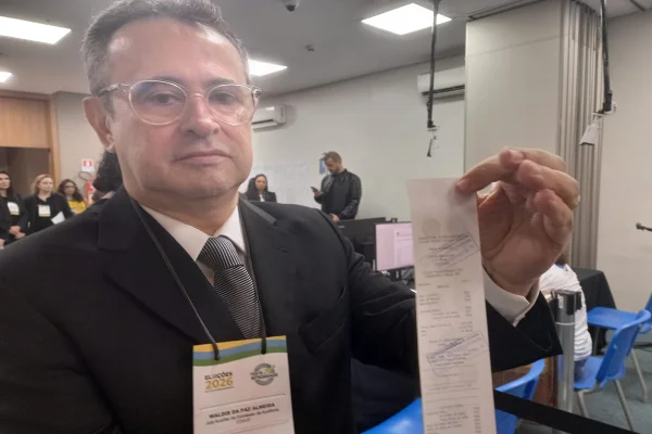 A zerésima comprova que não há votos registrados antes das 8h