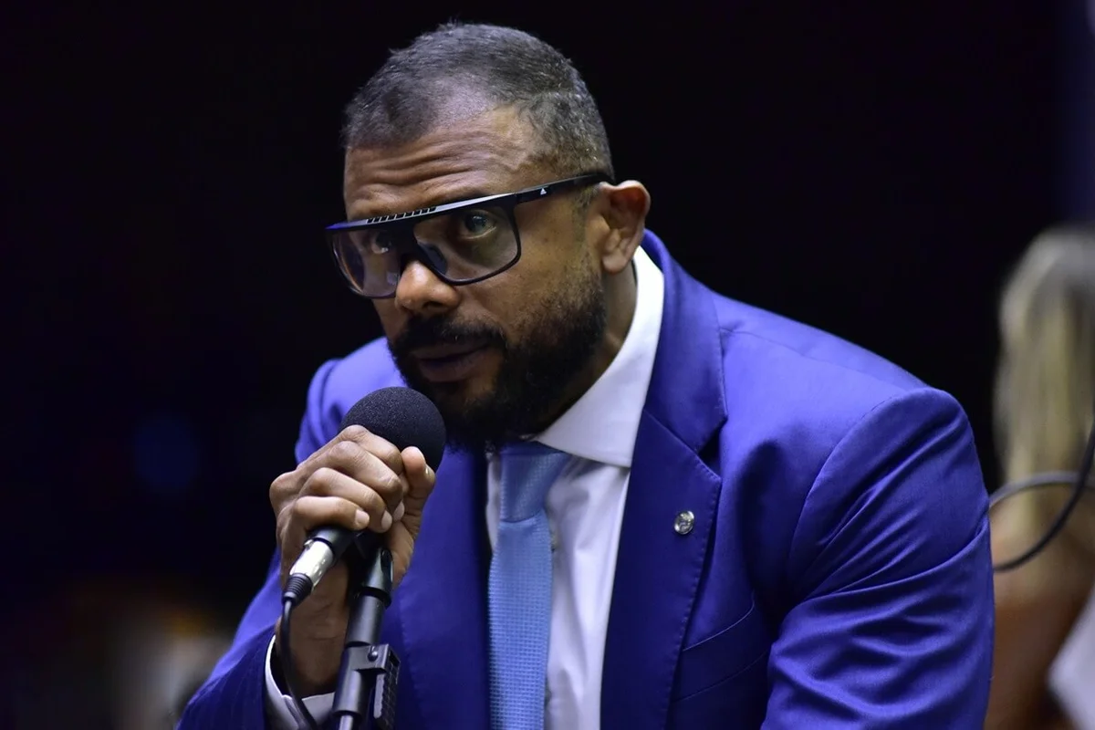 Justiça mantém deputado Da Cunha na Polícia Civil de SP após exoneração