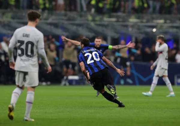 Barça perde na Itália e se complica; Liverpool vence e Napoli goleia