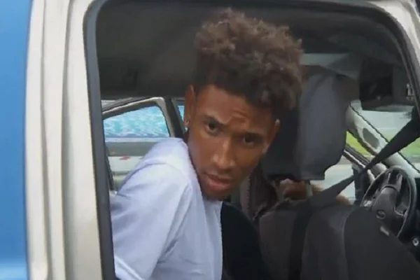 Imagem colorida de jovem que matou a mãe em Salvador - Metrópoles