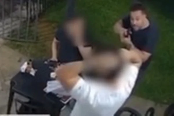 “Vocês são um casal?”: servidor da PF armado com pistola ameaça dupla