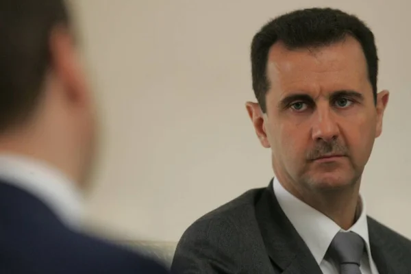 Imagem colorida do O ex-presidente da Síria, Bashar al-Assad