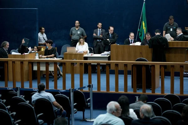 Filha de assassino dos Villela ouviu de irmão que Adriana é mandante