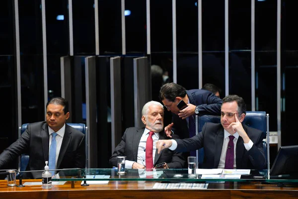 weverton jaques wagner rodrigo pacheco eduardo braga - Metrópoles