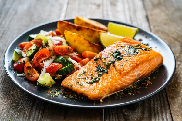 Peixe com legumes