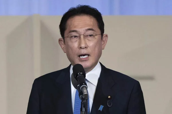 Premiê japonês substitui quatro ministros após escândalo de corrupção no partido no poder O primeiro-ministro japonês, Fumio Kishida, substituiu quatro ministros nesta quinta-feira (14), enquanto o