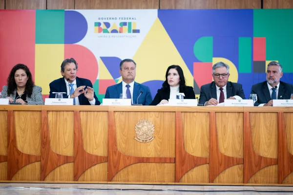 Haddad - Governo detalha medidas de corte de gastos0