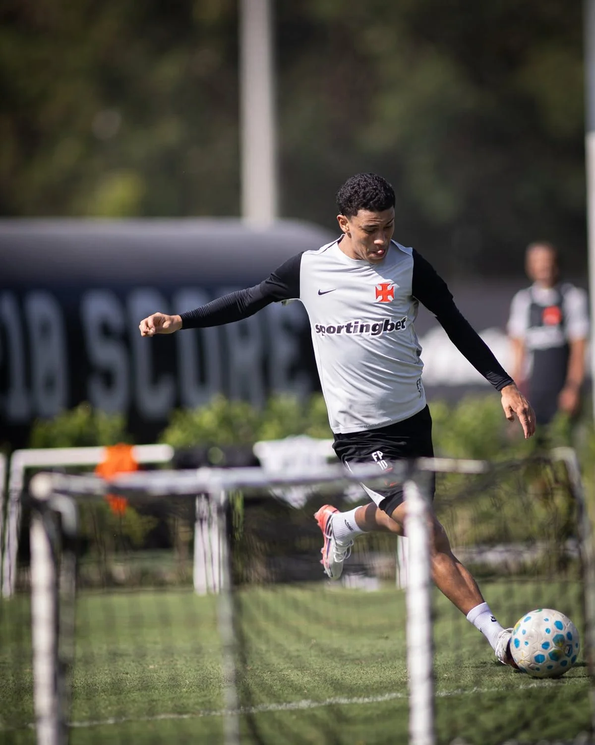 Copa do Brasil: Vasco se reapresenta focado em jogo decisivo - imagem 7 Copa do Brasil: Vasco se reapresenta focado em jogo decisivo - imagem 7