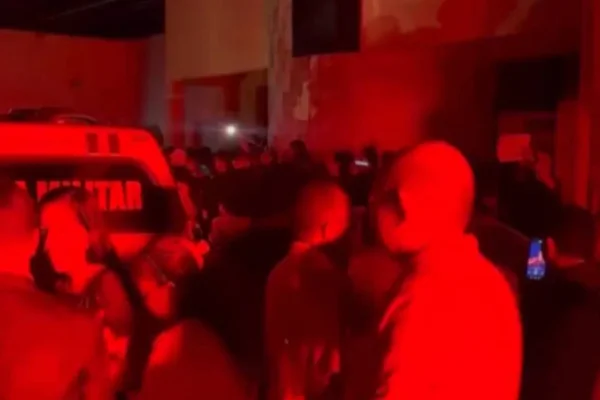 Pastor é escoltado por policiais após ser expulso de igreja no Maranhão - Metrópoles