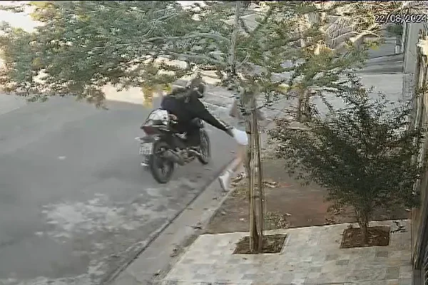 Vídeo: “Me senti suja”, diz mulher apalpada por motociclista na rua