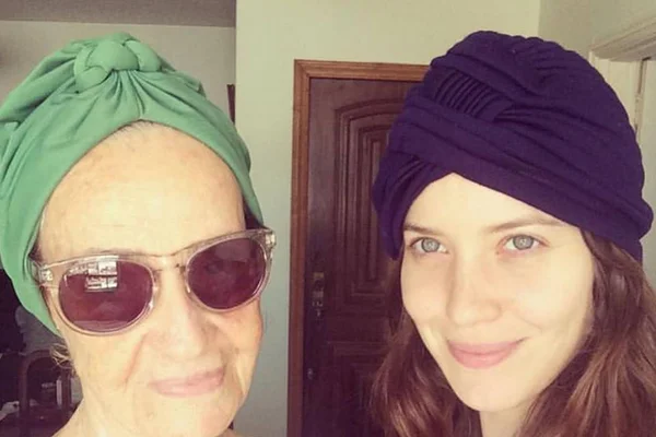 Nathalia Dill posta linda homenagem à avó que morreu aos 94 anos