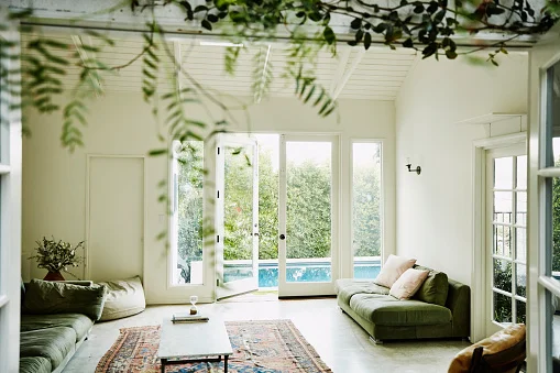 casa com varanda para piscina