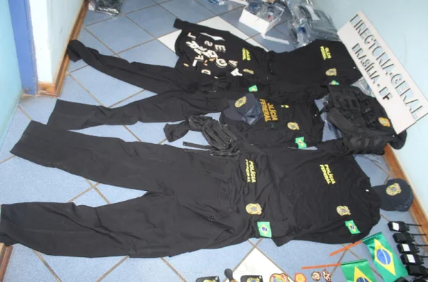 Delegacia falsa da PF é descoberta na África durante ação da Interpol - destaque galeria