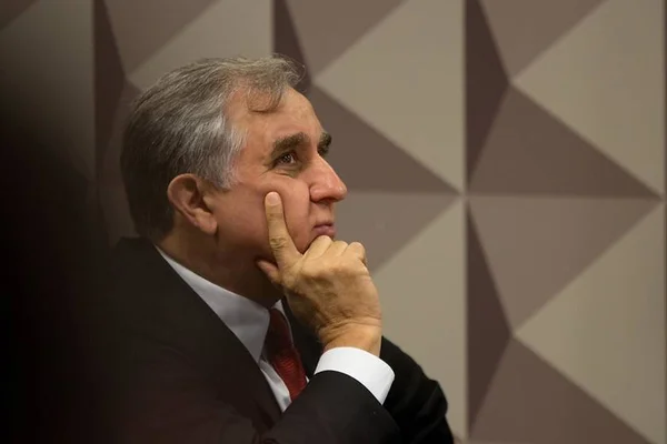 PRTB anuncia apoio a Izalci Lucas na disputa pelo GDF