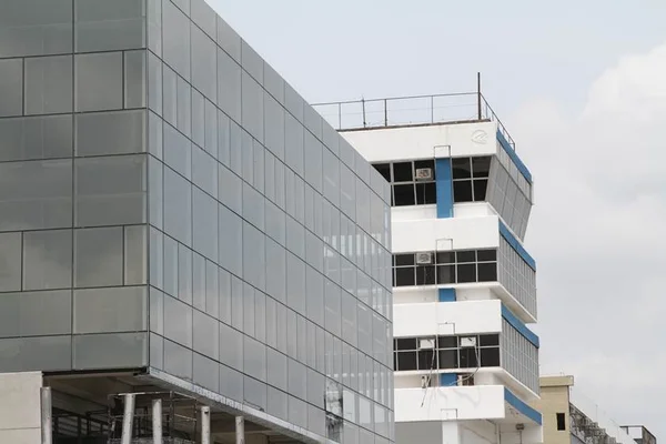 Às vésperas do GP do Brasil, Interlagos inaugura novo paddock para a Fórmula 1