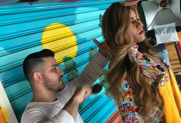 Calendário Drag 2018: projeto voluntário ajuda instituição LGBT