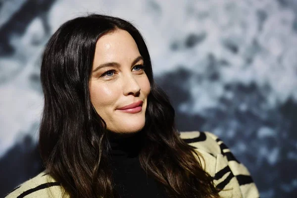 Foto colorida da atriz Liv Tyler