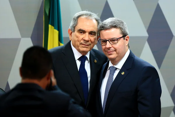Comissão do Impeachment conclui discussão de parecer