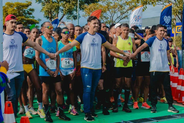 imagem colorida 13 circuito corrida de rua anapolis