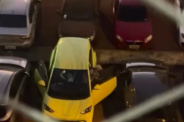 Foto colorida de frame de vídeo