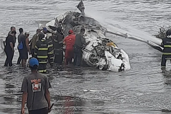 O que se sabe sobre explosão de avião que matou piloto em Ubatuba