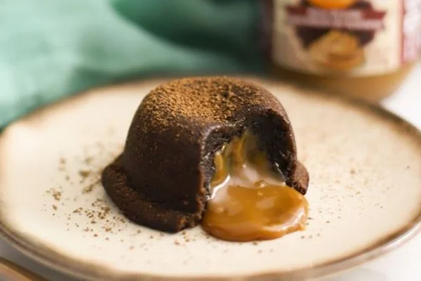 petit gateau de doce de leite