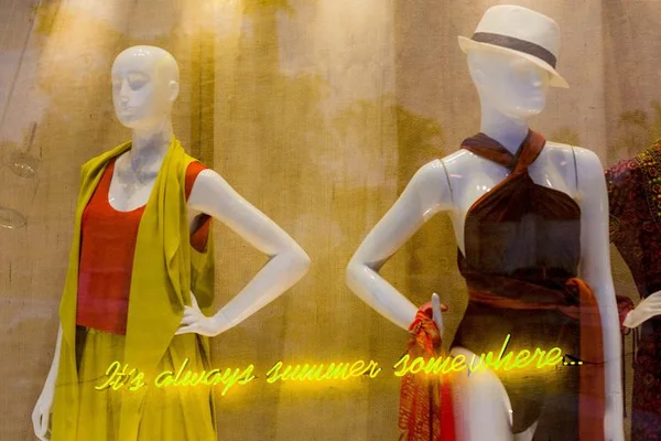 Multimarcas Wish recebe marcas para pop up que antecipa o verão