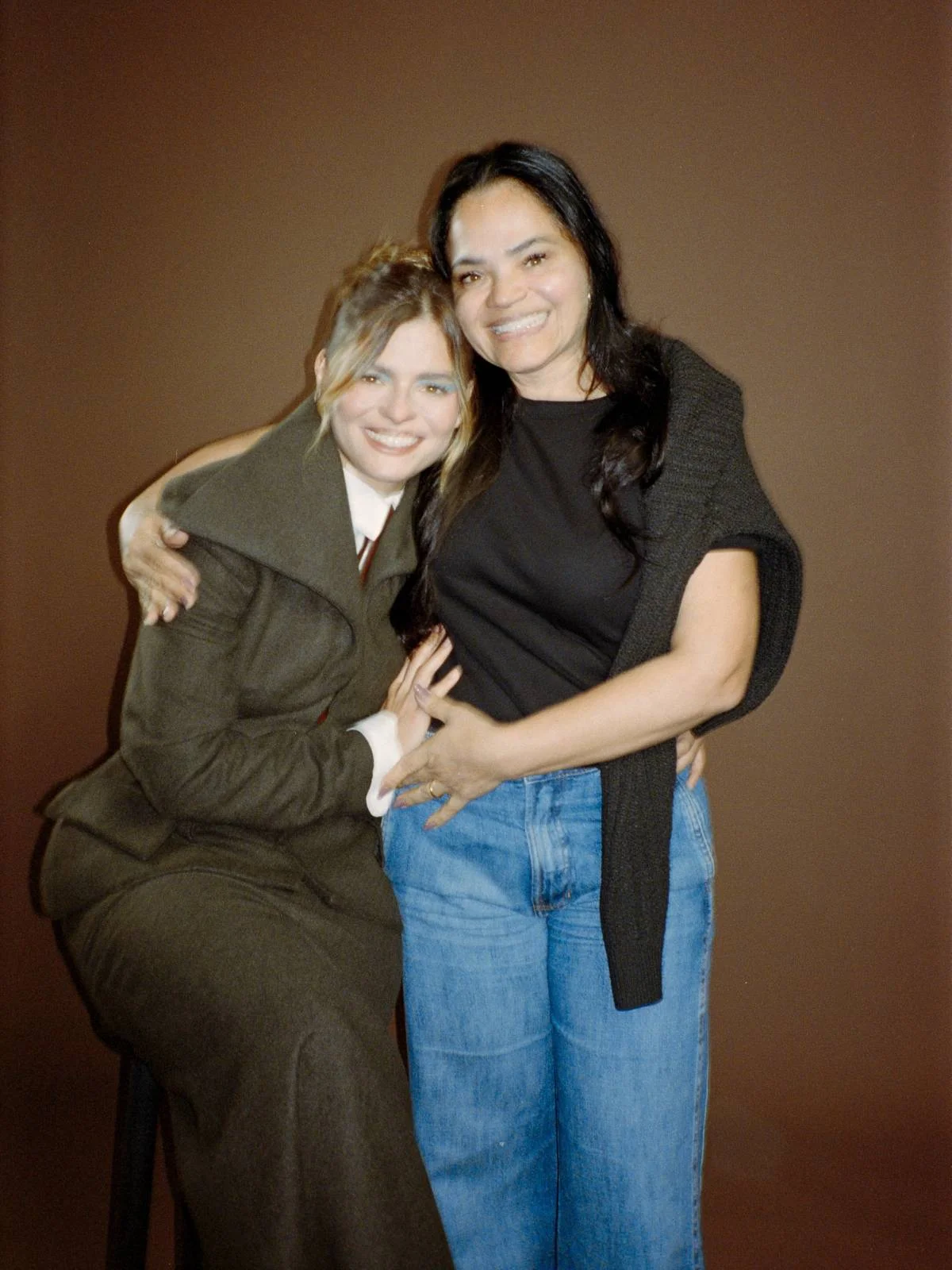 Luana Marquezine e a mãe Luana Marquezine e a mãe
