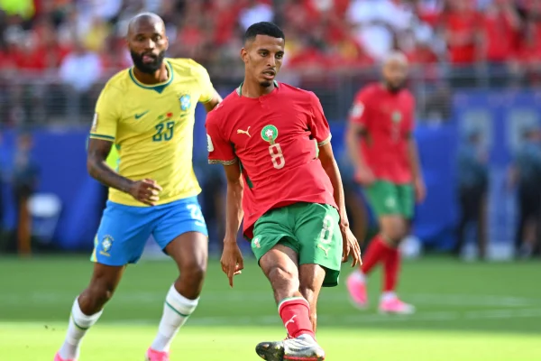 Copa: Marrocos inicia jogo com bola para lateral; entenda a jogada - destaque galeria