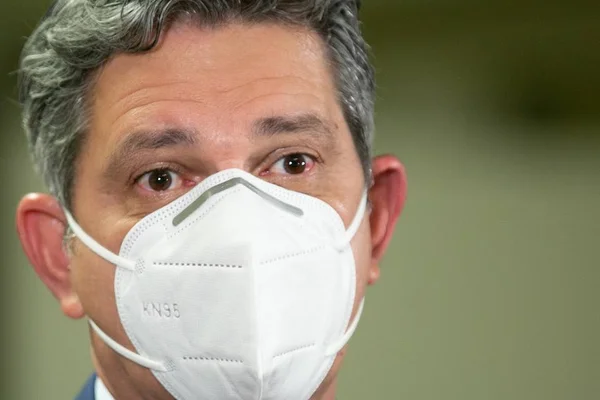 Senador Rogério Carvalho (PT-SE) close de máscara