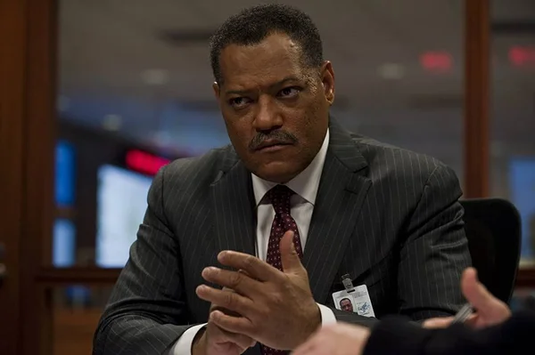 Laurence Fishburne em Contágio (2011)