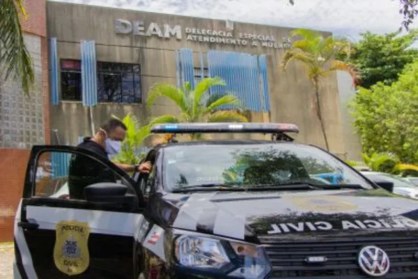 Salvador: suspeito de agredir companheira com golpes na cabeça é preso