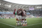 Jogadores do Tricolor comemorando gol pelo Fluminense diante do Botafogo