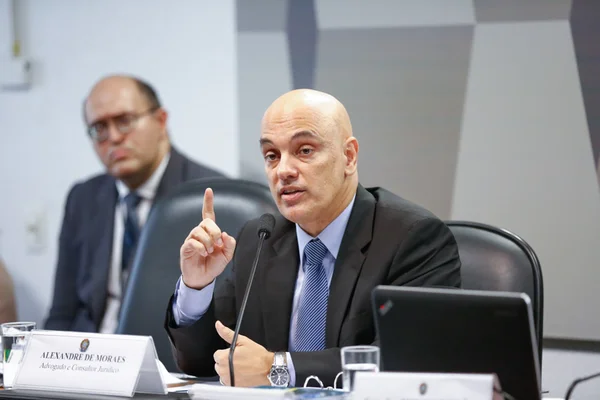 Entidades e partido repudiam impeachment de Alexandre de Moraes