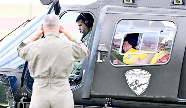 O ex-presidente Jair Bolsonaro (PL) foi transferido de helicóptero do interior à capital do Rio Grande do Norte (RN).