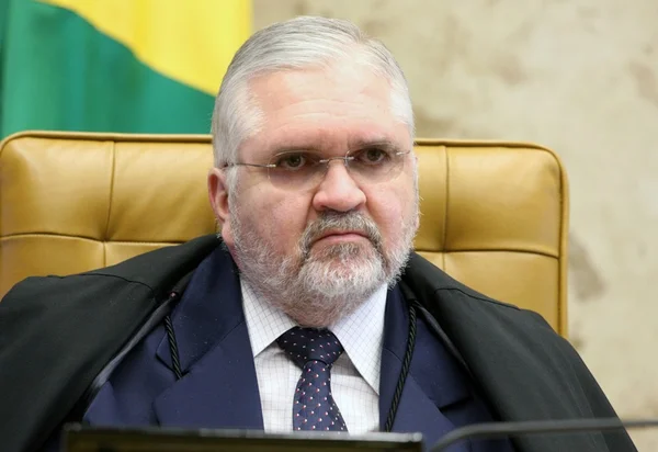 ex-procurador-geral da República Roberto Gurgel